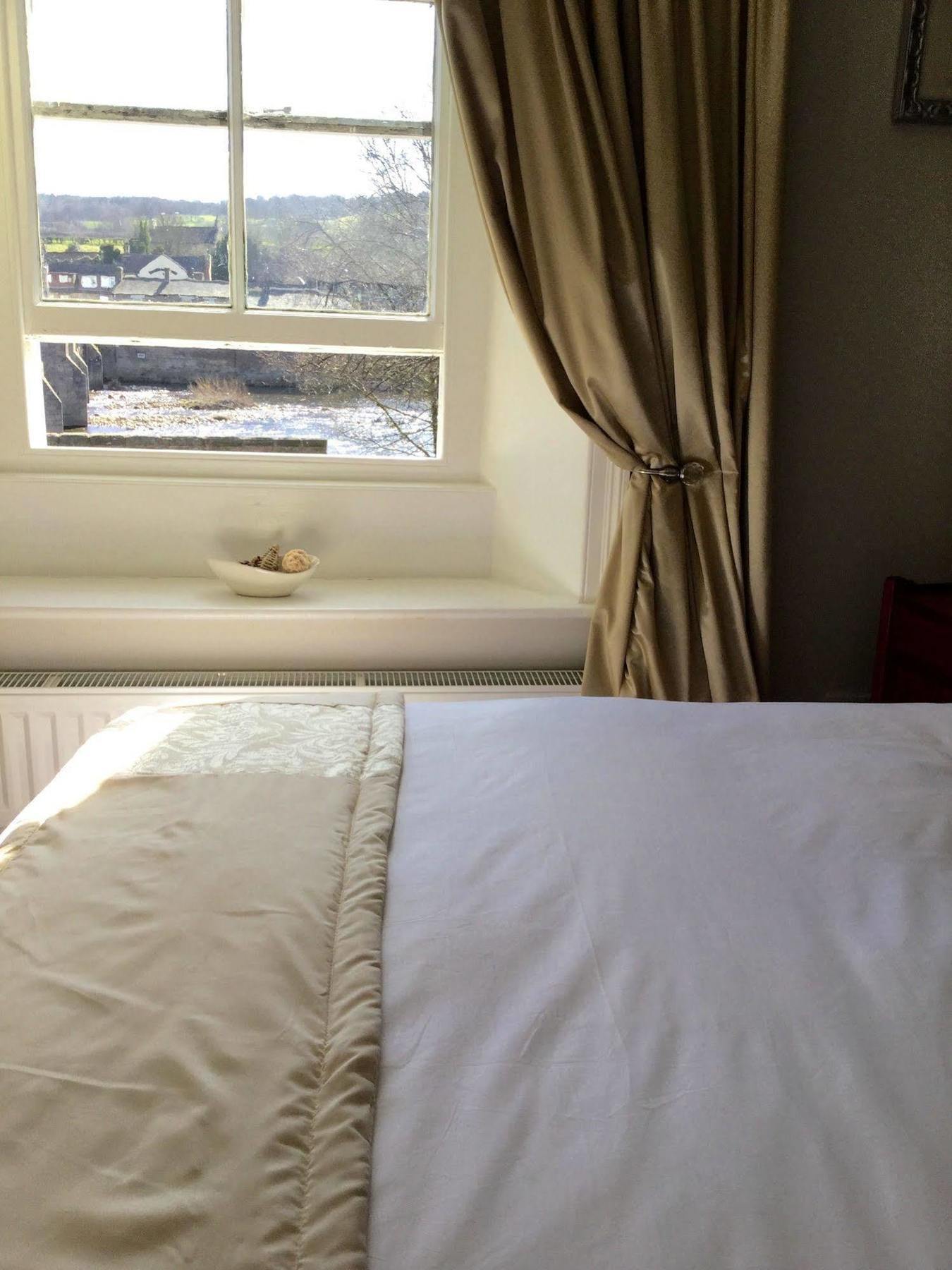 The Railway Hotel Haydon Bridge エクステリア 写真